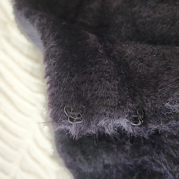 Zara Girls Black Fur Sweater - Picture 4 of 4